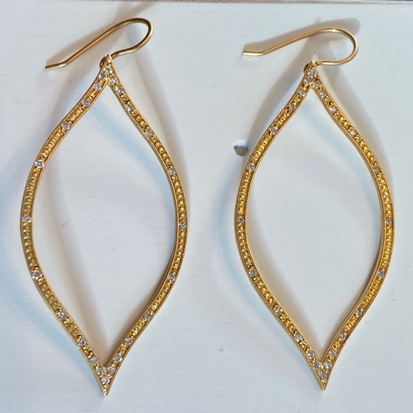 **SOLD** ~ JAMIE WOLF ~ 18K Yellow Gold and Diamond Earrings - Picture 2 of 13